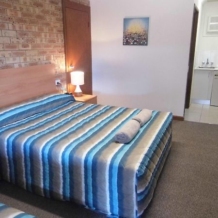 Nanango Fitzroy Motel Δωμάτιο φωτογραφία