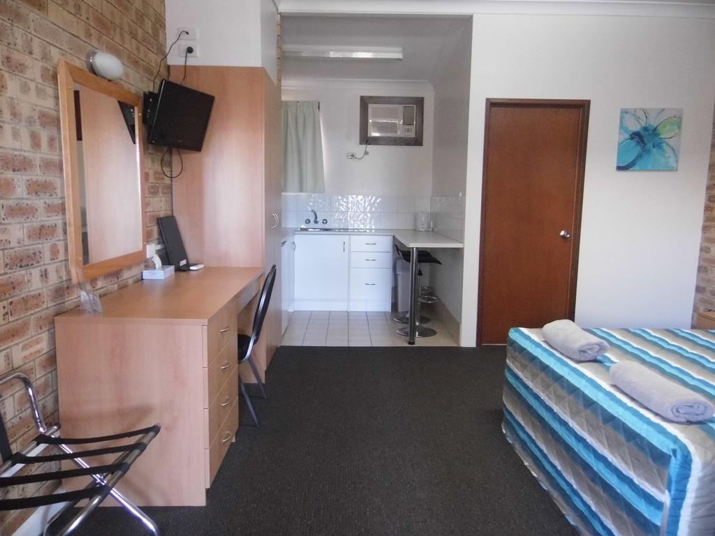 Nanango Fitzroy Motel Εξωτερικό φωτογραφία