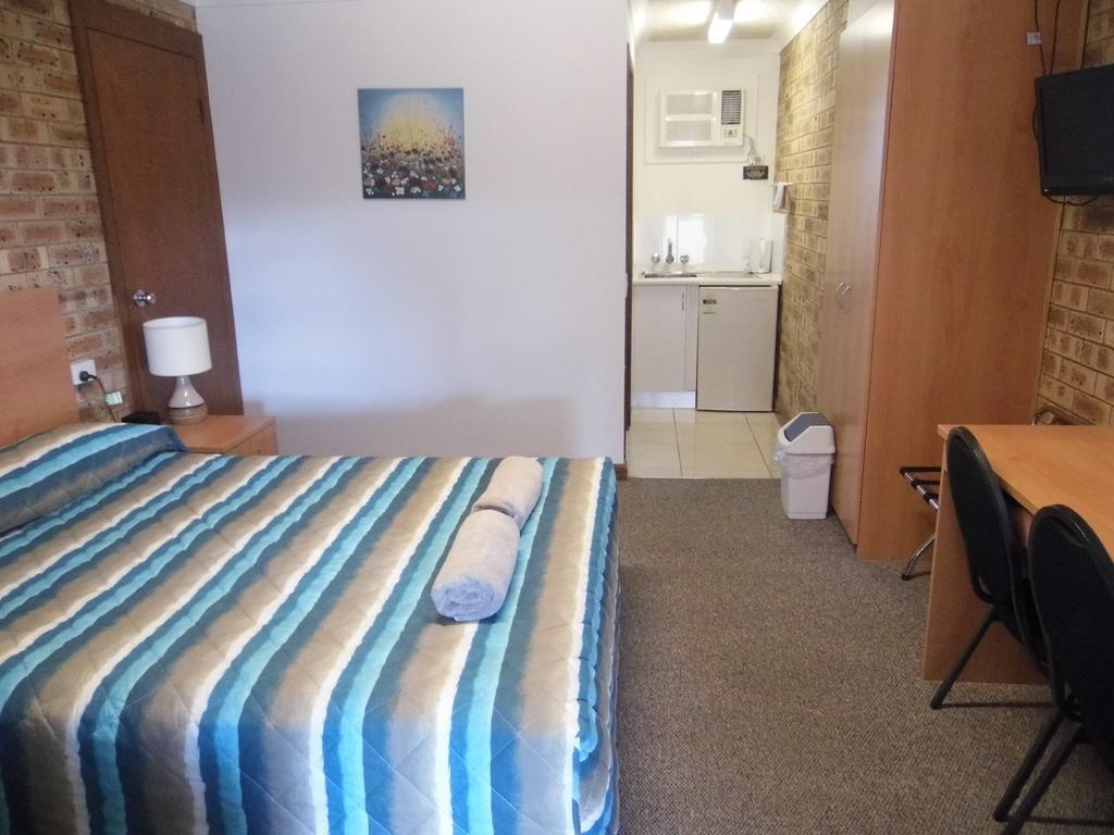 Nanango Fitzroy Motel Εξωτερικό φωτογραφία