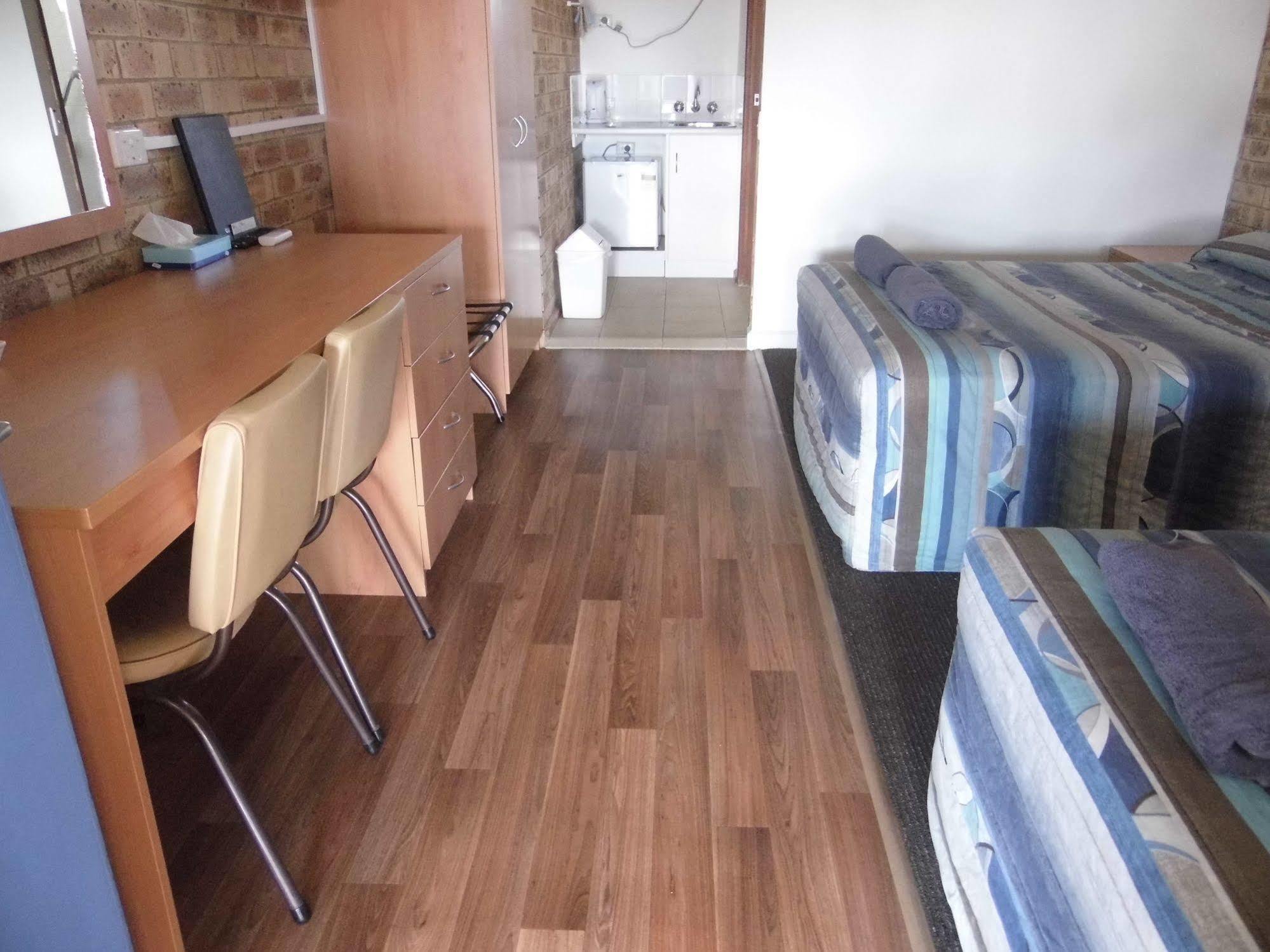 Nanango Fitzroy Motel Εξωτερικό φωτογραφία