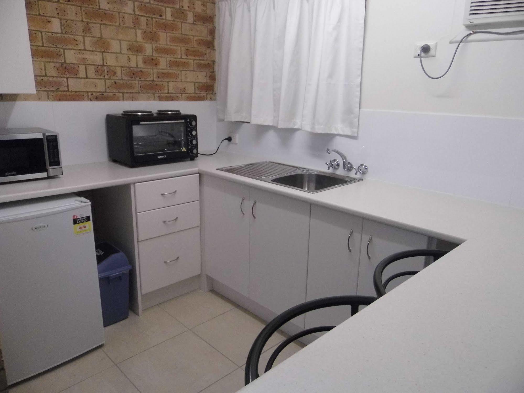 Nanango Fitzroy Motel Εξωτερικό φωτογραφία